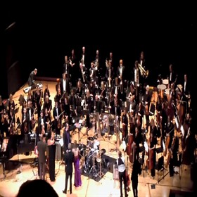 Botti-April-2-2011-Bow-03.jpg